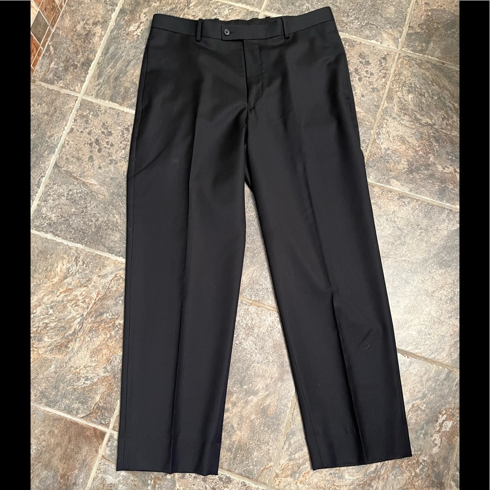 EUC ALFANI Men’s wool dress pants waist 34